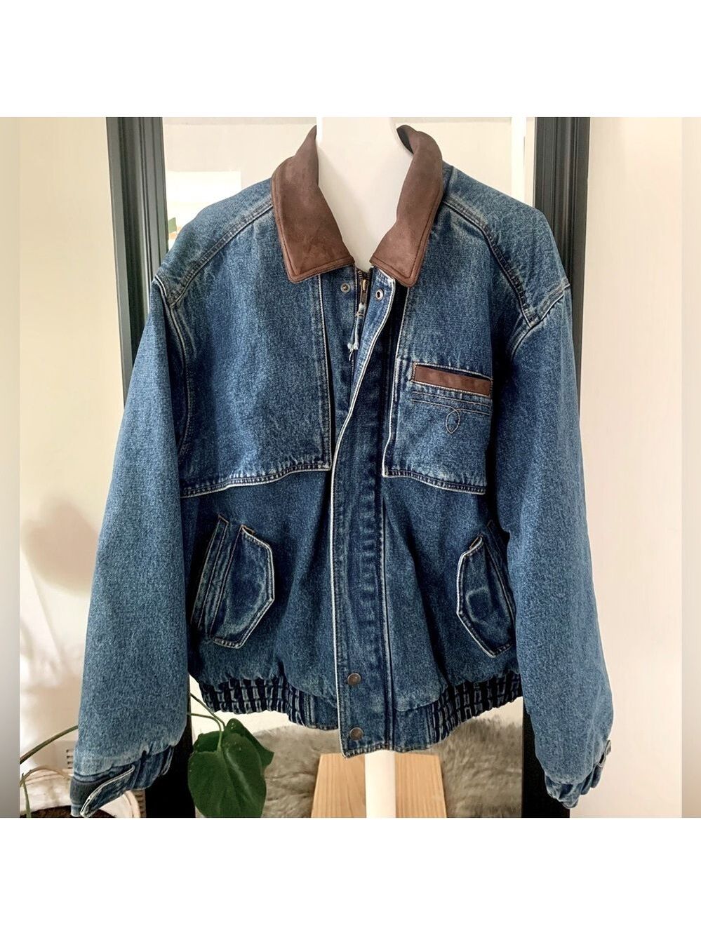 WRANGLER Vintage 80’s Harrington Lined Denim Jean Jacket With Leather Collar